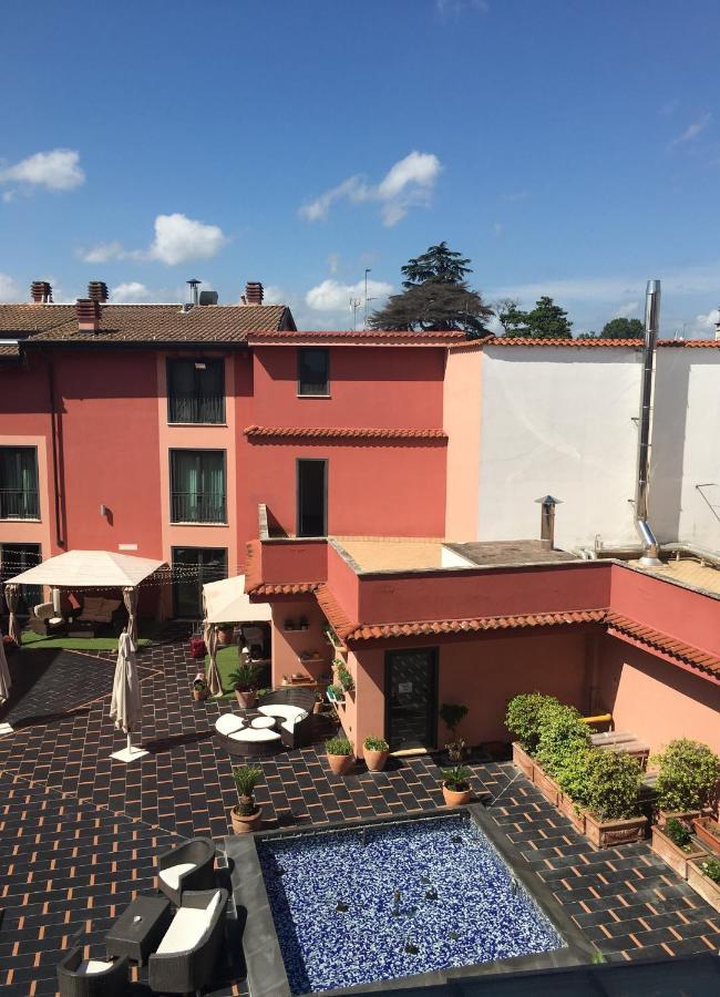 Hotel Eridano Sannazzaro de' Burgondi Bagian luar foto