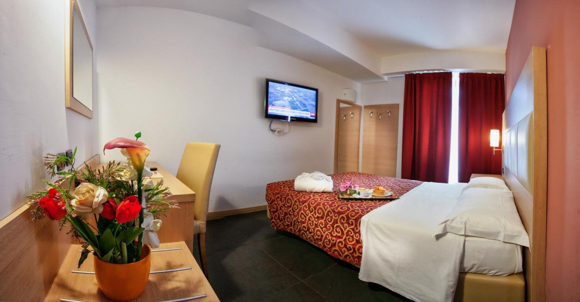 Hotel Eridano Sannazzaro de' Burgondi Bagian luar foto